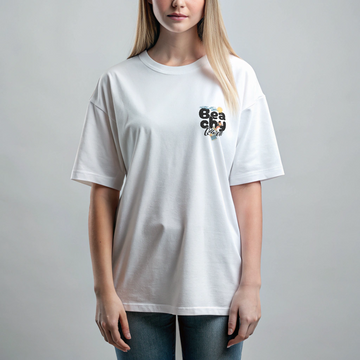 Beachy Queen Oversized T-Shirt